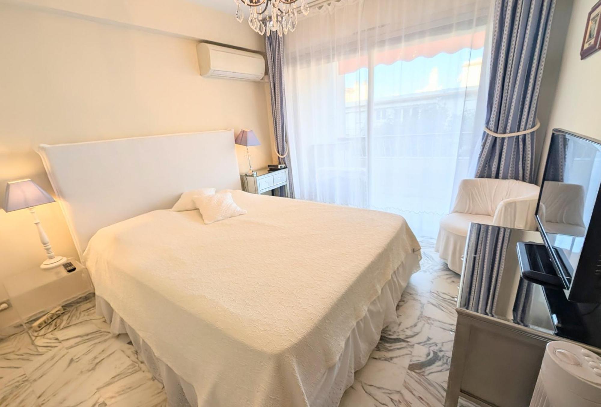 Ref Fleur51 By Palmes Dproperties Appartement *